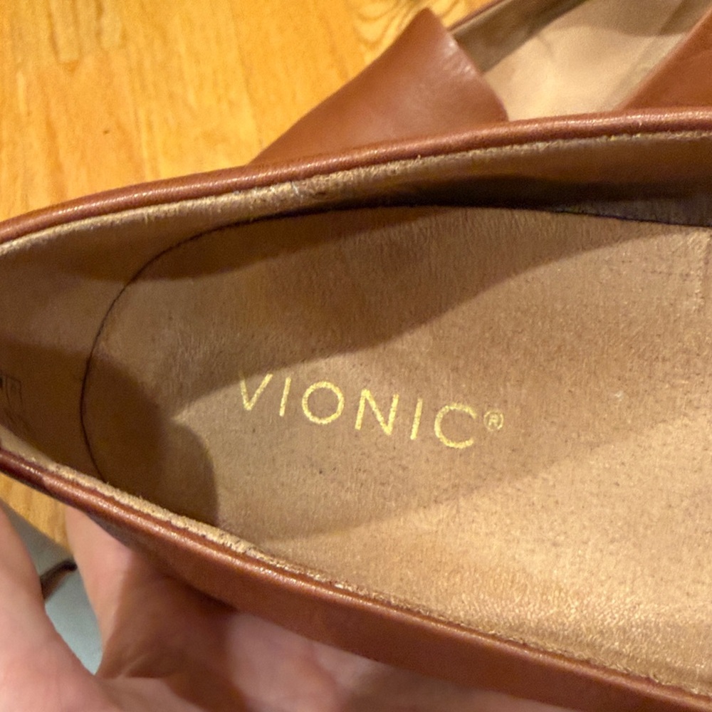 Vionic loafers - image 9